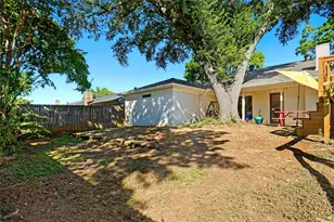 628 Huntwich Dr, Bedford, TX 76021 - Photo 26