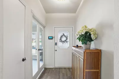 628 Huntwich Drive, Bedford, TX 76021 - Photo 8