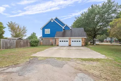 290 Sycamore Street, Van, TX 75790 - Photo 38