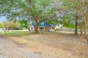 290 Sycamore St, Van, TX 75790 - Photo 36