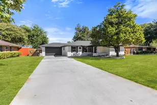 811 Tarryall Dr, Dallas, TX 75224 - Photo 2