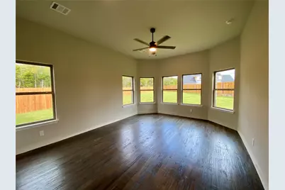 110 Kenilworth Lane, Greenville, TX 75401 - Photo 22