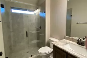 110 Kenilworth Ln, Greenville, TX 75401 - Photo 6