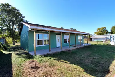 710 E Burleson Avenue, Mart, TX 76664 - Photo 2