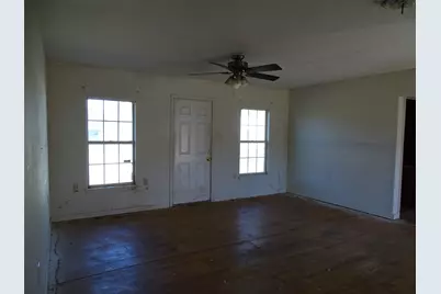 330 Avenue M, Anson, TX 79501 - Photo 4