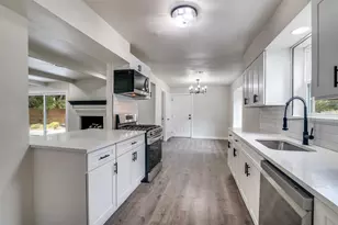 11335 Drummond Cir, Dallas, TX 75228 - Photo 10