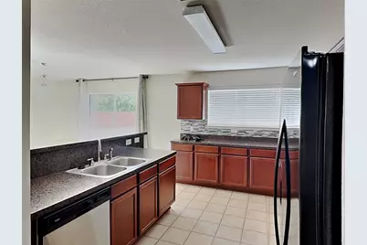 201 Dakota Ridge Drive, Fort Worth, TX 76134 - Photo 4