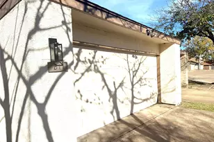 811 Pebble Beach Dr, Garland, TX 75043 - Photo 20