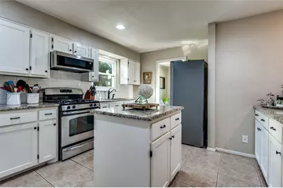 3528 Woodleigh Drive, Dallas, TX 75229 - Photo 6