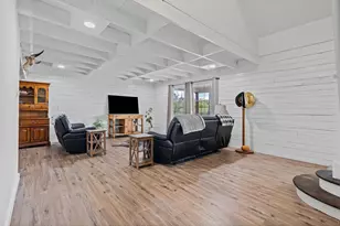 541 Co Rd 3420, Bridgeport, TX 76426 - Photo 22