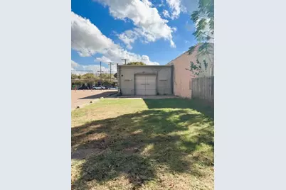 409 N Prairieville Street, Athens, TX 75751 - Photo 24