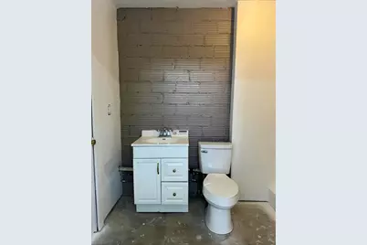 409 N Prairieville Street, Athens, TX 75751 - Photo 16