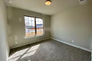 550 Aldred St, Greenville, TX 75401 - Photo 4