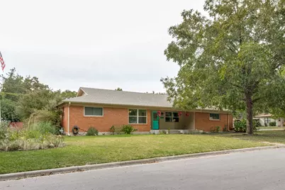 4200 Elmwood Drive, Benbrook, TX 76116 - Photo 4