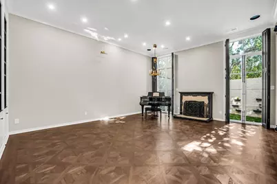 3802 S Versailles Avenue, Dallas, TX 75209 - Photo 8