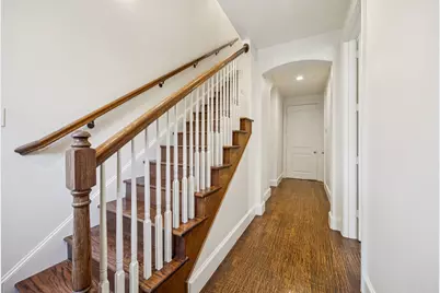 643 Senda, Irving, TX 75039 - Photo 2