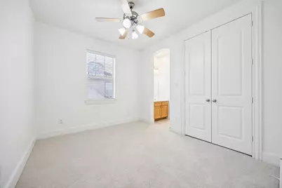 643 Senda, Irving, TX 75039 - Photo 22