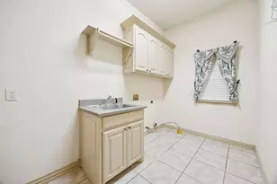 8315 Thornridge Dr, North Richland Hills, TX 76182 - Photo 28