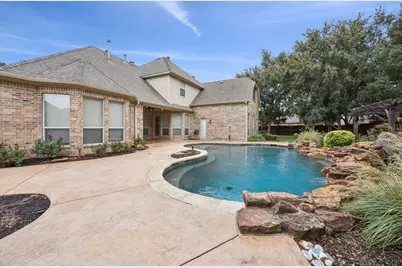 8315 Thornridge Drive, North Richland Hills, TX 76182 - Photo 32