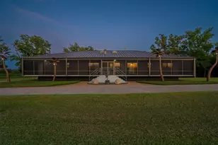 1085 Co Rd 1960, Yantis, TX 75497 - Photo 38