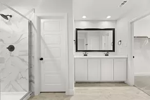 6945 Mustang Isle Dr, Dallas, TX 75228 - Photo 20