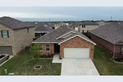 5621 McMahan Lane, Fort Worth, TX 76036 - Photo 2