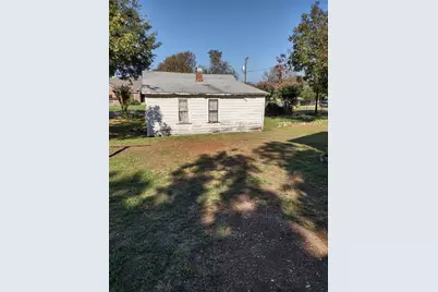 608 N Harrison Street, West, TX 76691 - Photo 4
