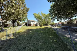 2301 Sweetbriar Ct, Mesquite, TX 75150 - Photo 6