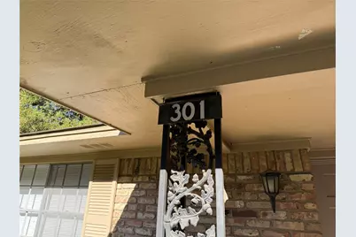 301 Lakewood Drive, DeSoto, TX 75115 - Photo 2