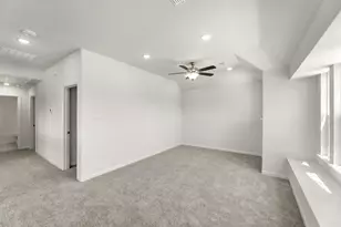 921 Apeldoorn Trl, Little Elm, TX 75068 - Photo 16