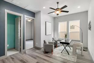 8257 Nunley Ln, Dallas, TX 75231 - Photo 22