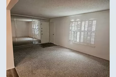 5825 Birchbrook Drive #106, Dallas, TX 75206 - Photo 4