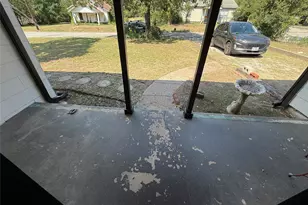 1005 Roberts St, Bowie, TX 76230 - Photo 22