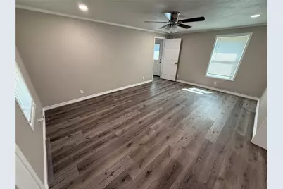 1005 Roberts Street, Bowie, TX 76230 - Photo 4