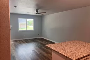 105 W North St, Itasca, TX 76055 - Photo 8