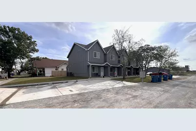 105 W North Street, Itasca, TX 76055 - Photo 2