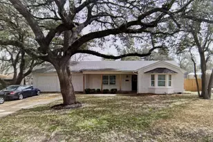 5905 Winifred Dr, Fort Worth, TX 76133 - Photo 1