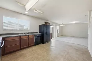 717 Redwing Dr, Saginaw, TX 76131 - Photo 12