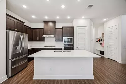 3123 Cliff Swallow Lane, Arlington, TX 76005 - Photo 8