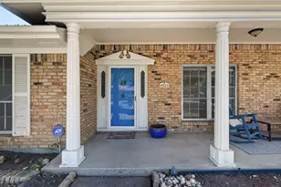 5925 Rayburn Dr, Fort Worth, TX 76133 - Photo 4