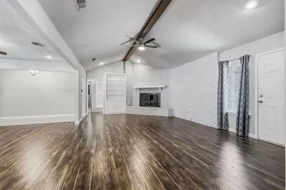 5925 Rayburn Drive, Fort Worth, TX 76133 - Photo 12