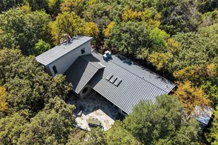 20 Horseshoe Dr, Highland Village, TX 75077 - Photo 1