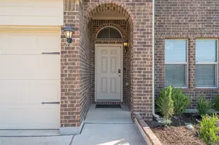 400 Cameron Hl Pt, Fort Worth, TX 76134 - Photo 4