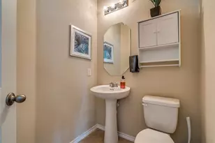 400 Cameron Hl Pt, Fort Worth, TX 76134 - Photo 18