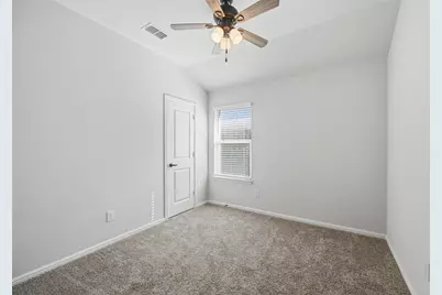 405 Houndstooth Drive, Fort Worth, TX 76131 - Photo 14