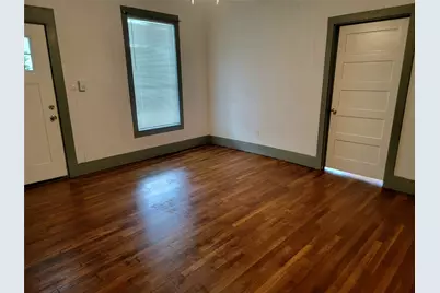 400 W Washington Street, Clarksville, TX 75426 - Photo 2