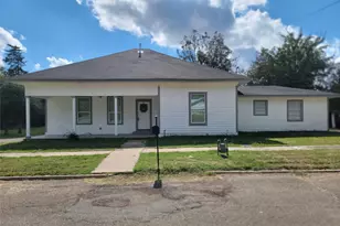 400 W Washington St, Clarksville, TX 75426 - Photo 38