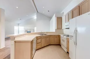 8801 Holly St, Frisco, TX 75034 - Photo 10