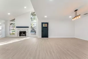 3801 Brookhaven Cir, Fort Worth, TX 76109 - Photo 14