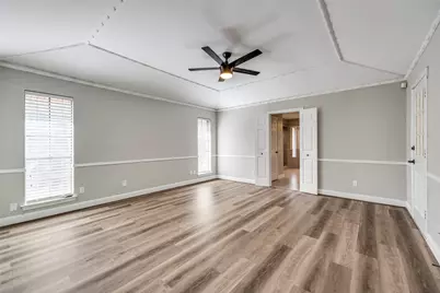 9742 Amberley Drive, Dallas, TX 75243 - Photo 14